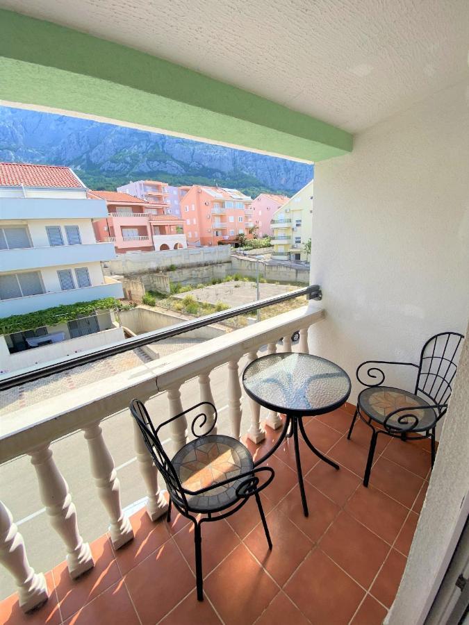 Apartment Beach Макарска Экстерьер фото